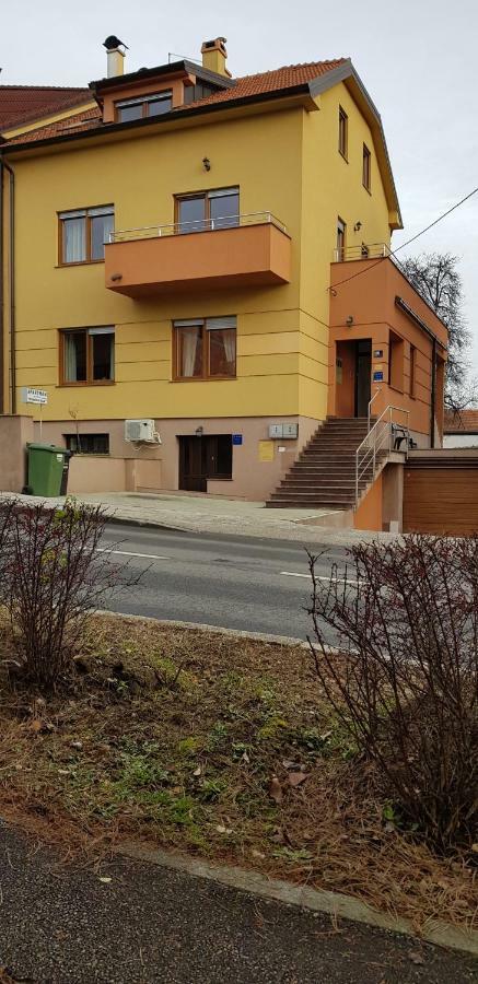 Apartman Maksimir Lux Zagreb-145M2 Esterno foto